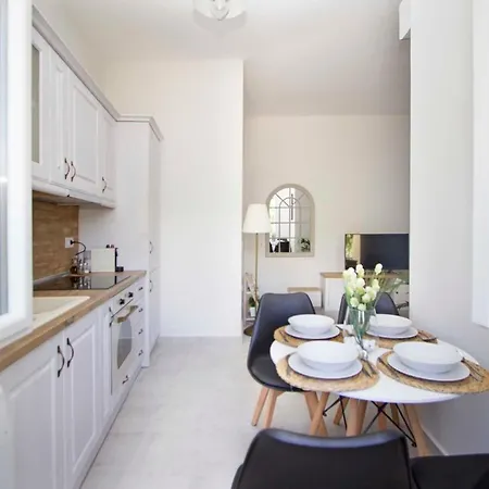 Apartment Domus Lux By Konnect *