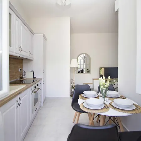 Apartman Domus Lux By Konnect