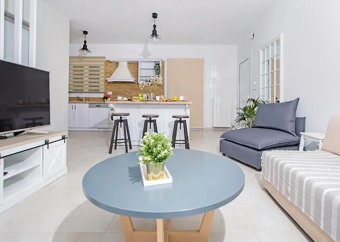 Domus Lux By Konnect